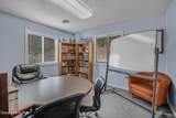 19587 Riverview Dr - Photo 17