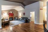 2890 Silvertip Ave - Photo 9
