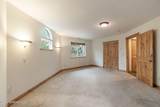 943 Victorian Dr - Photo 15