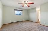 3054 Riverbend Ave - Photo 13