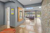 207 Lariat Ct - Photo 7
