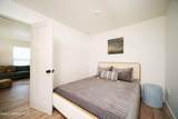 317 18TH St - Photo 23