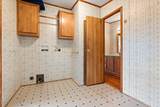 2219 Yorkshire Ave - Photo 9