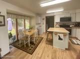 6827 Westview Dr - Photo 10