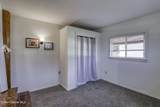 1009 Hickory St - Photo 15