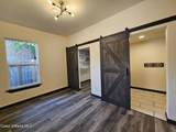 902 Residence St - Photo 13