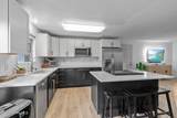 586 Kelly Rd - Photo 9