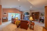 6868 Cornwall St - Photo 7