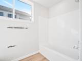 966 Railroad Avenue - Photo 28