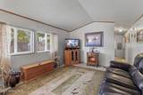2425 Plymouth Cir - Photo 3