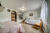 10660 Benoit St - Photo 15