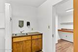 220 Cameron Ave - Photo 17