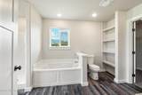 454 Division St - Photo 12