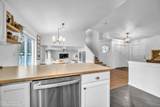 2716 Versailles Dr - Photo 16