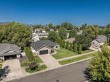 2715 Broadmoore Dr - Photo 9