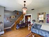 114 Bank Street - Photo 9