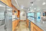601 Front Ave - Photo 12