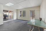 2810 Clara Ln - Photo 10