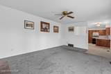 2810 Clara Ln - Photo 4