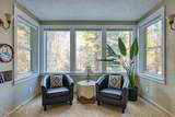 2298 Selkirk Rd - Photo 18