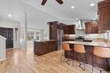 4404 Huntercrest Dr - Photo 4