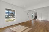 138 Riverside Ave - Photo 3