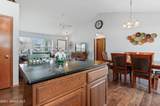 2915 Strawberry Ln - Photo 11