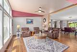 10070 Wall Ridge Rd - Photo 11