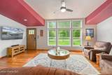 10070 Wall Ridge Rd - Photo 4