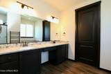 6730 Hourglass Dr - Photo 18