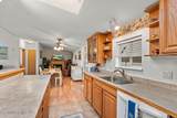 2156 Merlyn Way - Photo 8