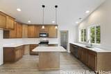 18717 Riverside St - Photo 4