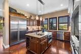 9945 Strahorn Rd - Photo 19