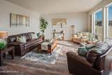 18725 Riverside Street - Photo 8
