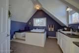 723 Pine St - Photo 19