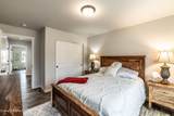 7028 Madellaine Dr - Photo 39