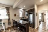 7028 Madellaine Dr - Photo 50