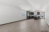 11669 Railway Ave - Photo 7