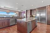 1031 Island Green Dr - Photo 11