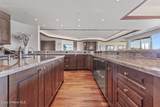 1031 Island Green Dr - Photo 15