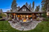 2623 Old Barn Ct - Photo 3