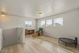 4381 Shelburne Loop - Photo 17