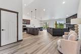 2208 Maverick Ct - Photo 6
