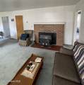 1147 Orchard Ave - Photo 8