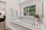 4552 Huntercrest Dr - Photo 21