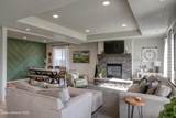 1733 Minam Loop - Photo 7