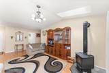 2450 Ridgeview Dr - Photo 6