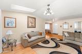2450 Ridgeview Dr - Photo 7