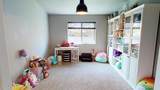 1277 Pyroclast St - Photo 23