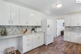 566 Timberlane Rd - Photo 10